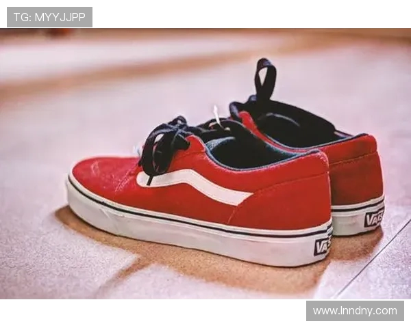 滑板战术解析：杭州滑板队的防守与反击体系全景剖析