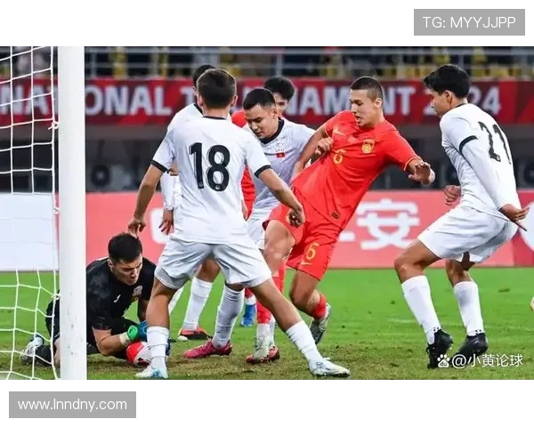 中国对阵伊拉克足球比赛CCTV直播全程回顾与精彩瞬间分析