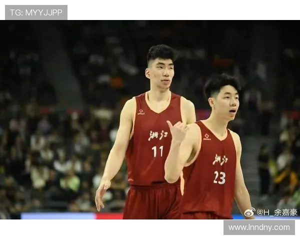 余嘉豪的奋斗历程与成长故事揭示了年轻人追梦的勇气与坚持