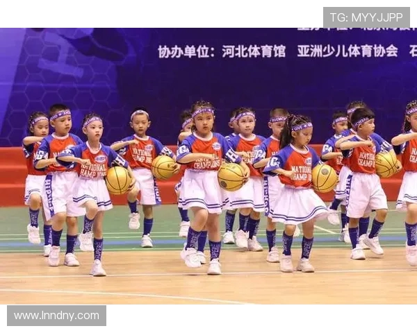 贾诚：在时代浪潮中探索自我与梦想的追寻之旅