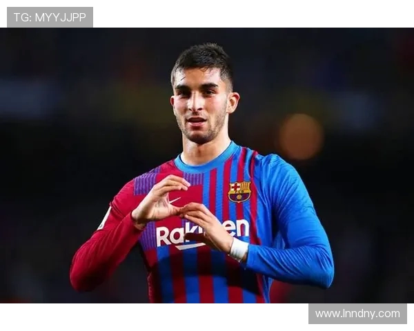 费兰托雷斯的崛起之路:从青训天才到足球明星的精彩旅程