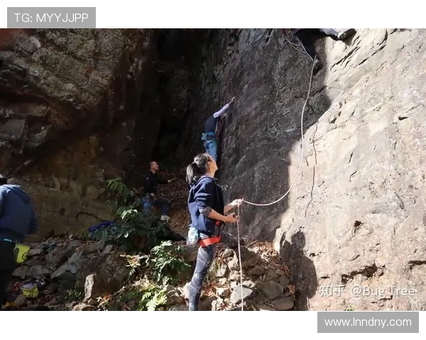 专访攀岩高手赵军揭秘他成功背后的心路历程与训练秘诀 专访攀岩高手赵军揭秘他成功背后的心路历程与训练秘诀